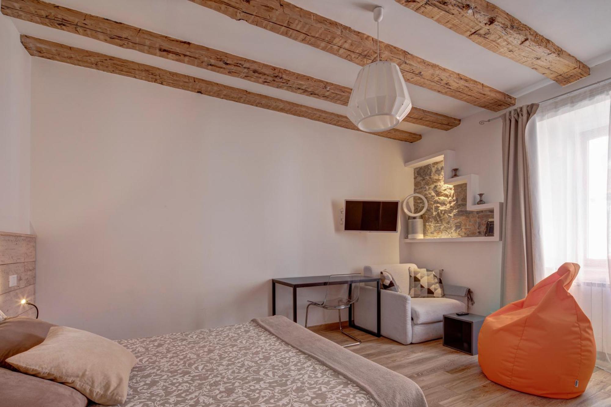 La Maison De Trieste Suite Garage Eksteriør billede